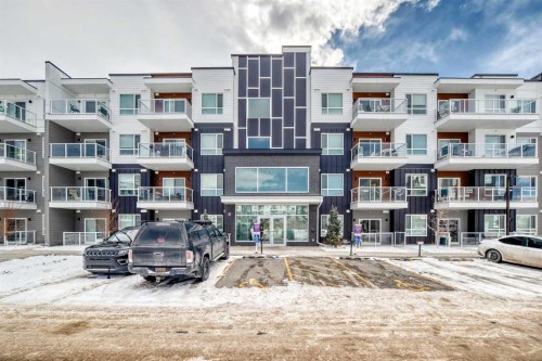 4414-550 Belmont Street Sw, Calgary, AB - Outdoor With Facade