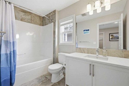 190 Riviera View, Cochrane, AB - Indoor Photo Showing Bathroom