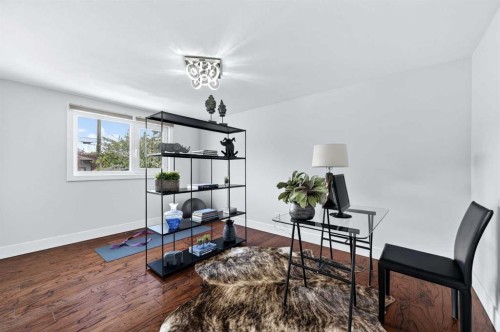11 Selkirk Drive Sw, Calgary, AB - Indoor