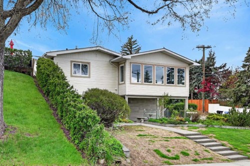 11 Selkirk Drive Sw, Calgary, AB - Outdoor