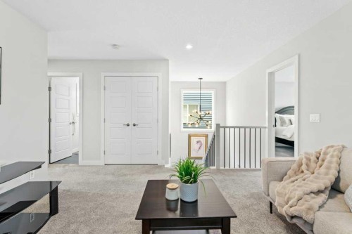 363 Precedence Hill, Cochrane, AB - Indoor