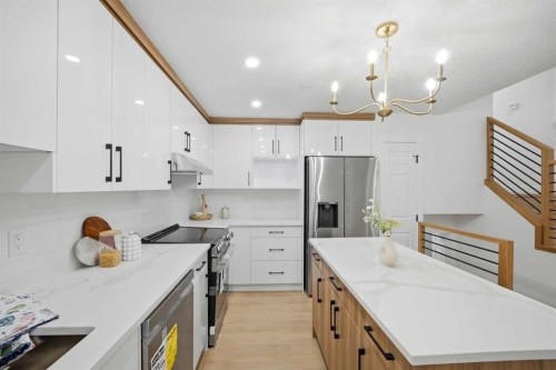 300 Edgehill Drive Nw, Calgary, AB - Indoor Photo Showing Kitchen With Stainless Steel Kitchen With Upgraded Kitchen