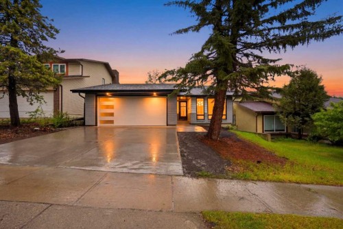 300 Edgehill Drive Nw, Calgary, AB - Outdoor