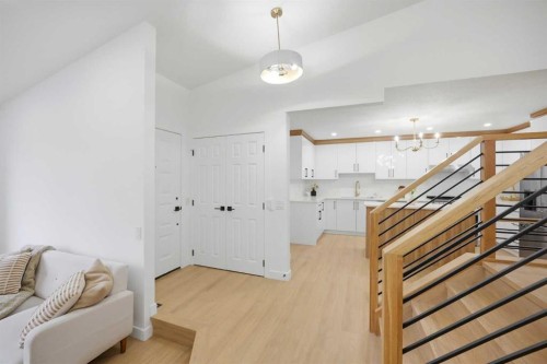 300 Edgehill Drive Nw, Calgary, AB - Indoor