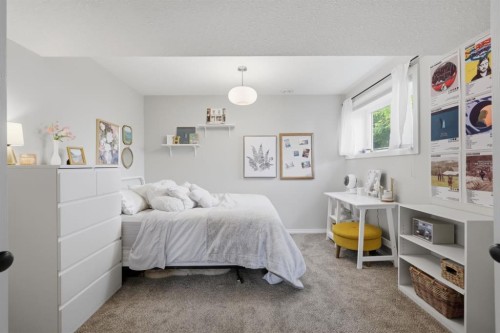 6103 58 Street, Olds, AB - Indoor Photo Showing Bedroom