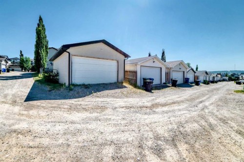 708 Tuscany Drive Nw, Calgary, AB - Outdoor