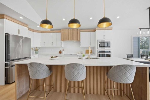 47 Citadel Ridge Close Nw, Calgary, AB - Indoor Photo Showing Kitchen With Upgraded Kitchen