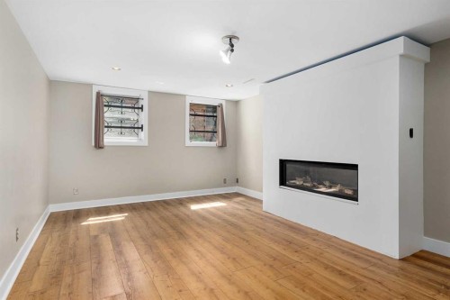 119 Coleridge Road Nw, Calgary, AB - Indoor With Fireplace