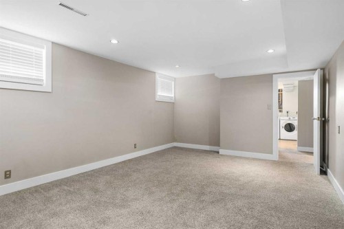 119 Coleridge Road Nw, Calgary, AB - Indoor