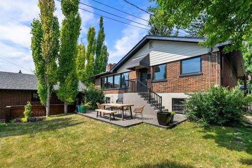 119 Coleridge Road Nw, Calgary, AB -  With Exterior