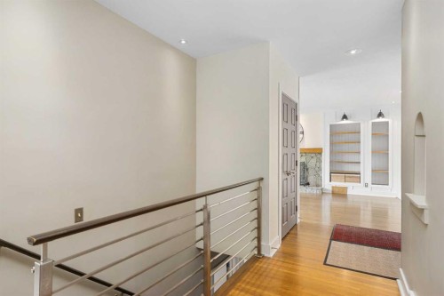 119 Coleridge Road Nw, Calgary, AB - Indoor Photo Showing Other Room
