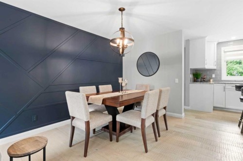 260 Parkview Place Se, Calgary, AB - Indoor Photo Showing Dining Room