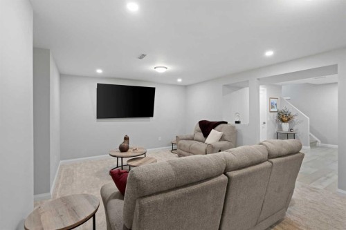 260 Parkview Place Se, Calgary, AB - Indoor