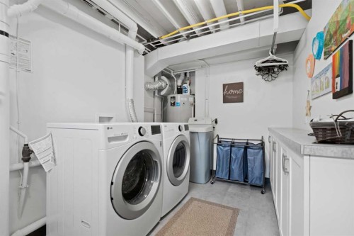 260 Parkview Place Se, Calgary, AB - Indoor Photo Showing Laundry Room
