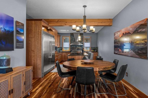 8-511 6Th Avenue, Canmore, AB - Indoor Photo Showing Dining Room