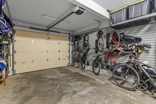 8-511 6Th Avenue, Canmore, AB - Indoor Photo Showing Garage