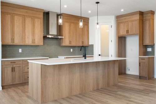 331 Rivercrest Road, Cochrane, AB - Indoor Photo Showing Kitchen