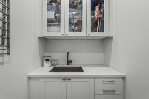 533 3Rd Street, Canmore, AB - Indoor