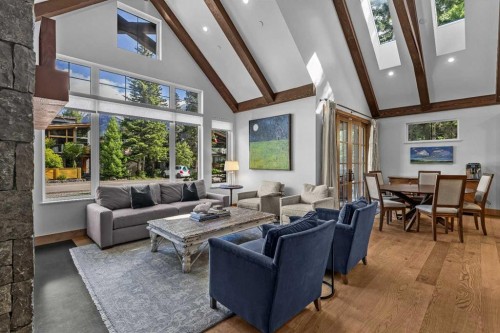 533 3Rd Street, Canmore, AB - Indoor
