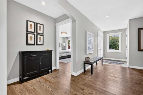 10807 Mapleshire Crescent Se, Calgary, AB - Indoor Photo Showing Other Room