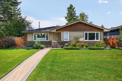 10807 Mapleshire Crescent Se, Calgary, AB - Outdoor