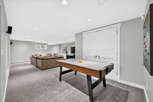 10807 Mapleshire Crescent Se, Calgary, AB - Indoor Photo Showing Other Room