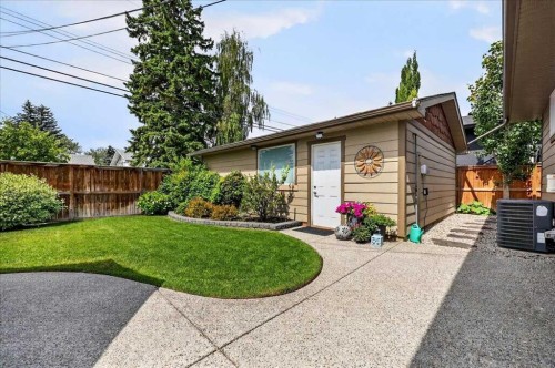 10807 Mapleshire Crescent Se, Calgary, AB - Outdoor