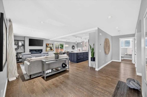 10807 Mapleshire Crescent Se, Calgary, AB - Indoor