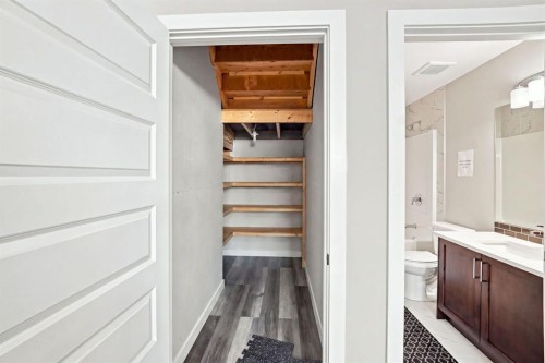 11 Savanna Villas Ne, Calgary, AB - Indoor
