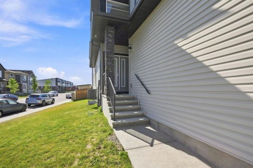 11 Savanna Villas Ne, Calgary, AB - Outdoor With Exterior