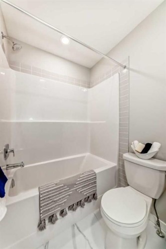 136 Heirloom Street Se, Calgary, AB - Indoor Photo Showing Bathroom