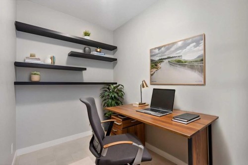 2307-604 East Lake Boulevard Ne, Airdrie, AB - Indoor Photo Showing Office