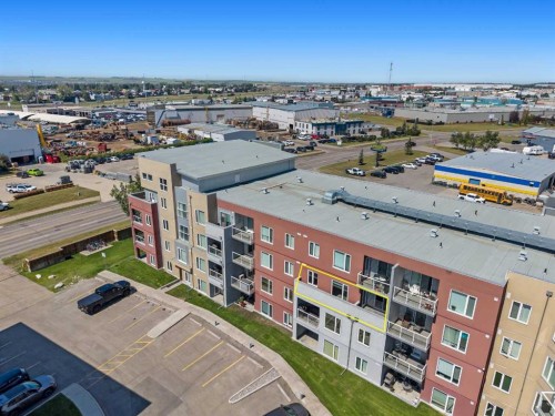 2307-604 East Lake Boulevard Ne, Airdrie, AB - Outdoor With Balcony With View