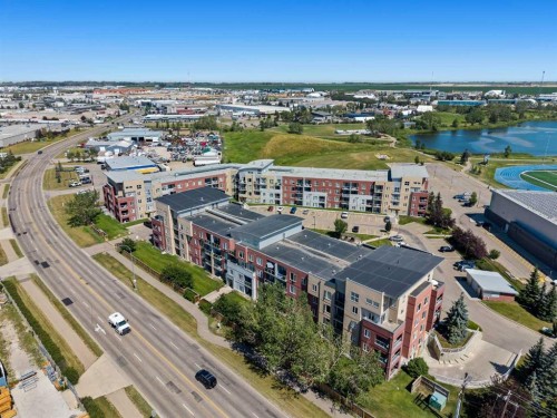 2307-604 East Lake Boulevard Ne, Airdrie, AB - Outdoor With Body Of Water With View