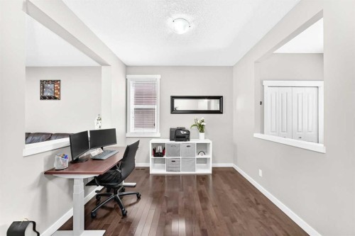 56 Evansborough Green Nw, Calgary, AB - Indoor Photo Showing Office