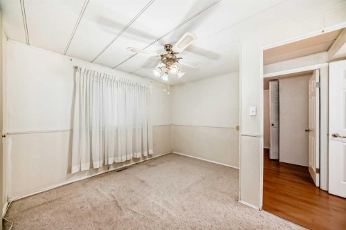 212-3223 83 Street Nw, Calgary, AB 