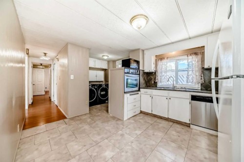 212-3223 83 Street Nw, Calgary, AB 