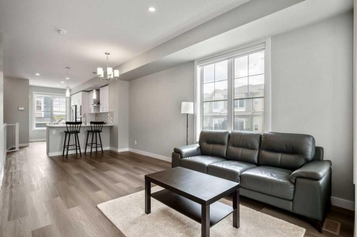 902 Sage Hill Grove Nw, Calgary, AB - Indoor Photo Showing Living Room