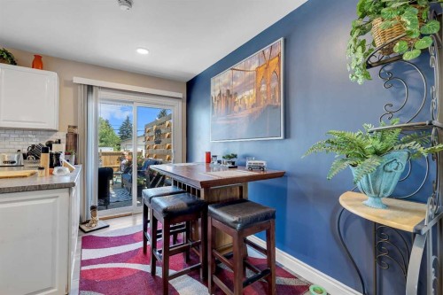 2614 44 Street Se, Calgary, AB - Indoor