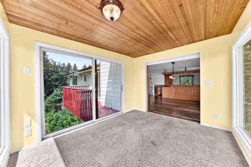 5820 Dalridge Hill Nw, Calgary, AB - Outdoor With Exterior
