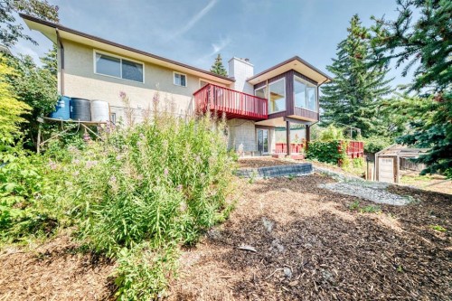 5820 Dalridge Hill Nw, Calgary, AB - Outdoor