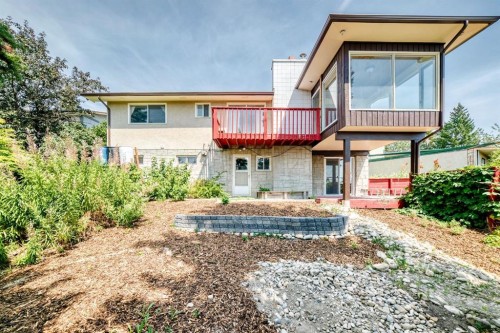 5820 Dalridge Hill Nw, Calgary, AB - Outdoor