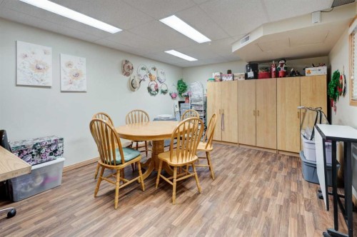 304-728 Country Hills Road Nw, Calgary, AB - Indoor