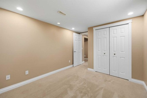 281014-274 Range Road, Rural Rocky View County, AB - Indoor Photo Showing Other Room