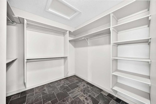 14 Springborough Crescent Sw, Calgary, AB - Indoor With Storage