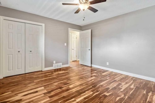 163 Woodburn Crescent, Okotoks, AB - Indoor Photo Showing Other Room