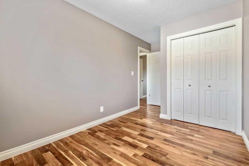 163 Woodburn Crescent, Okotoks, AB - Indoor Photo Showing Other Room