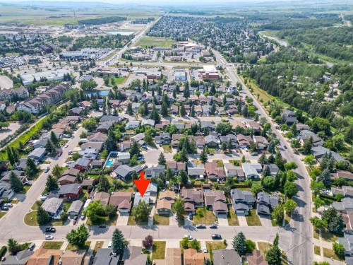 163 Woodburn Crescent, Okotoks, AB - Outdoor With View