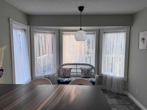 672 Killarney Glen Court Sw, Calgary, AB - Indoor