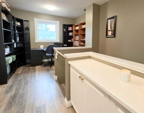 672 Killarney Glen Court Sw, Calgary, AB - Indoor